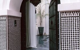 Riad K